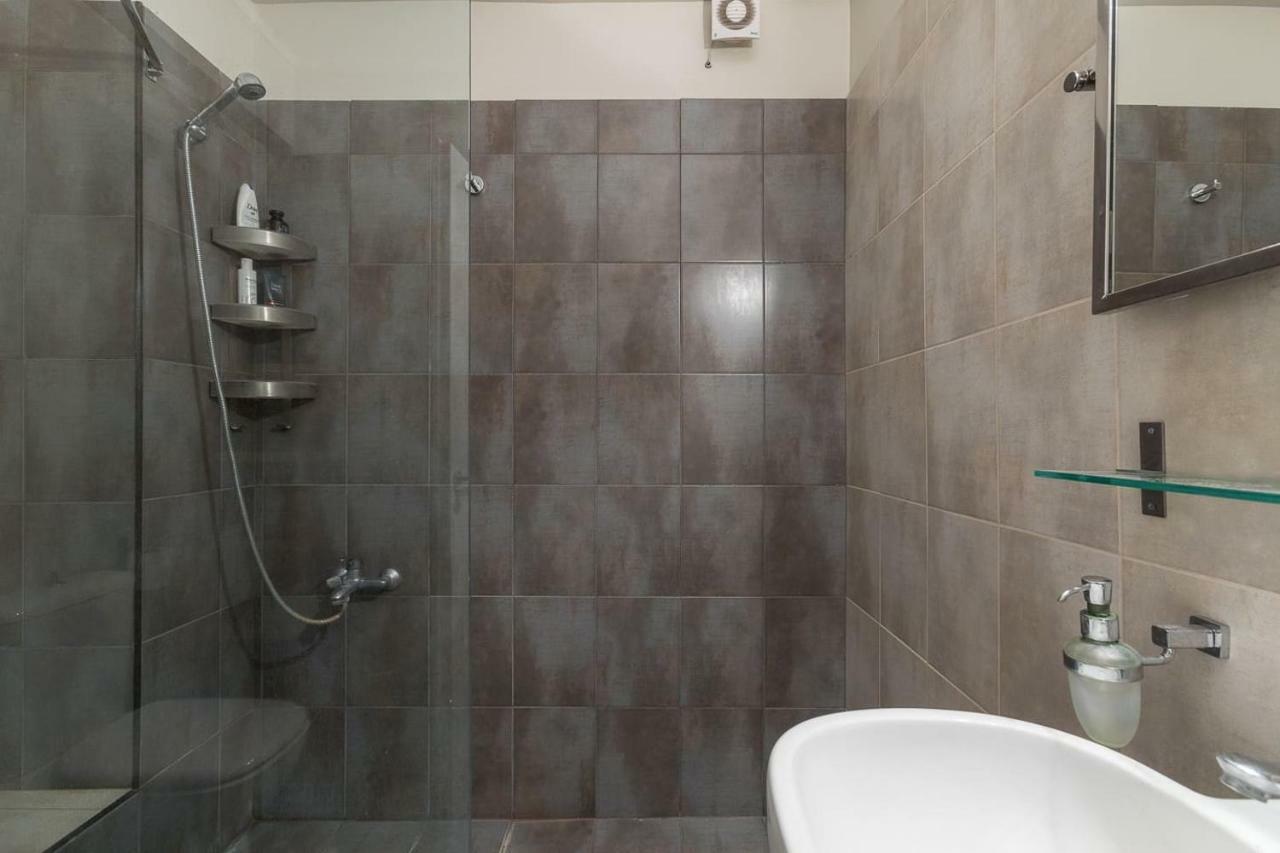 Spacious & Modern Flat In Heart Of Athens Ngoại thất bức ảnh